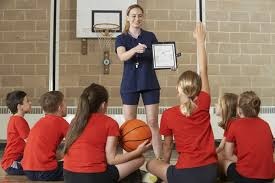 马丁内斯：昨天训练后B费让内维斯主罚任意球；更衣室氛围很好